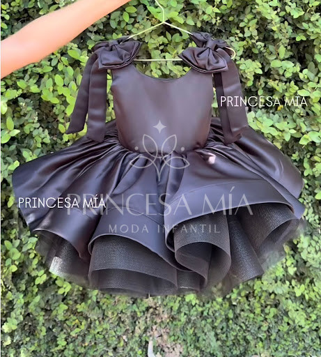cleo black