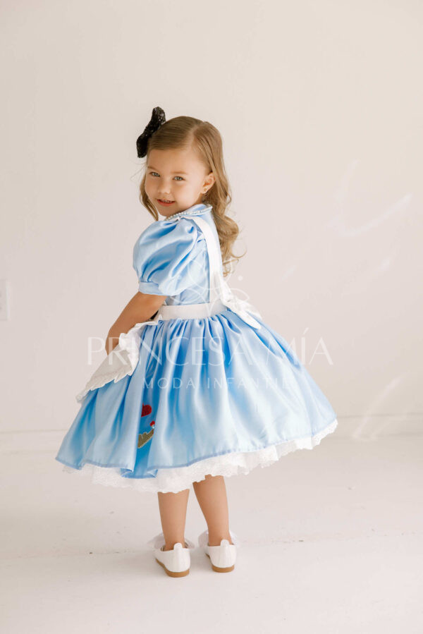 Alice Wonderland - Image 12