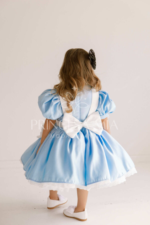 Alice Wonderland - Image 17