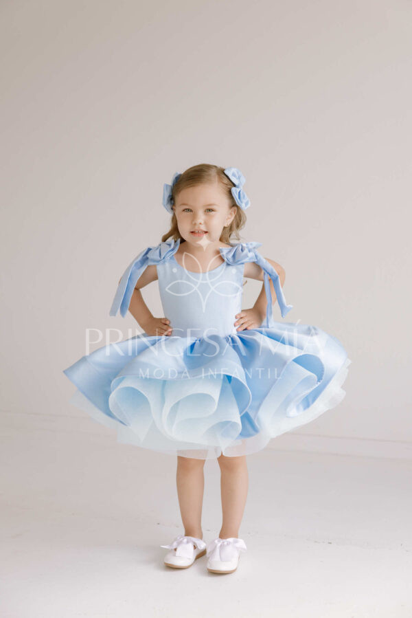 Cleo Baby Blue