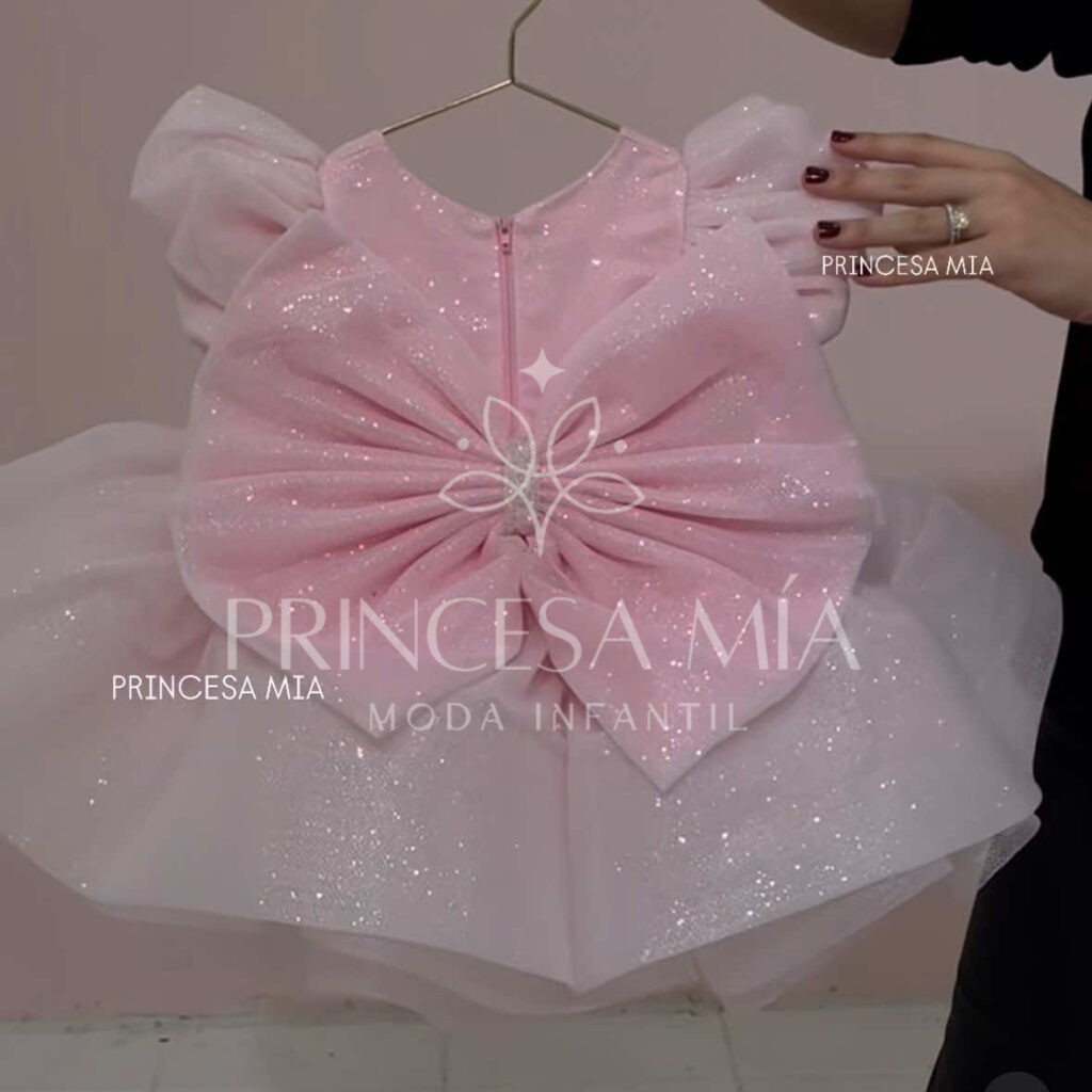 sasha-pink